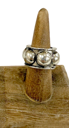 Bubble Stretch Ring